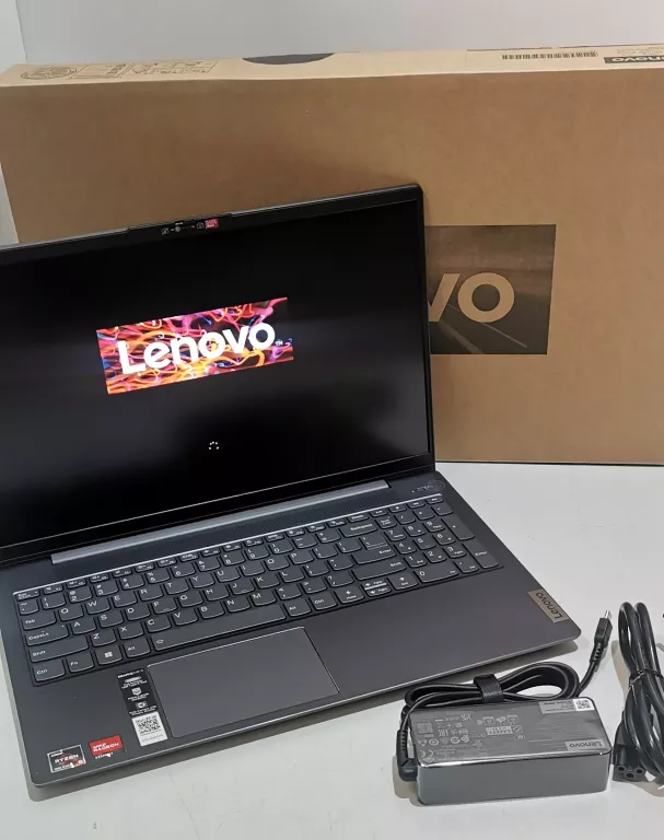 LAPTOP LENOVO IDEAPAD 5 15ABA7