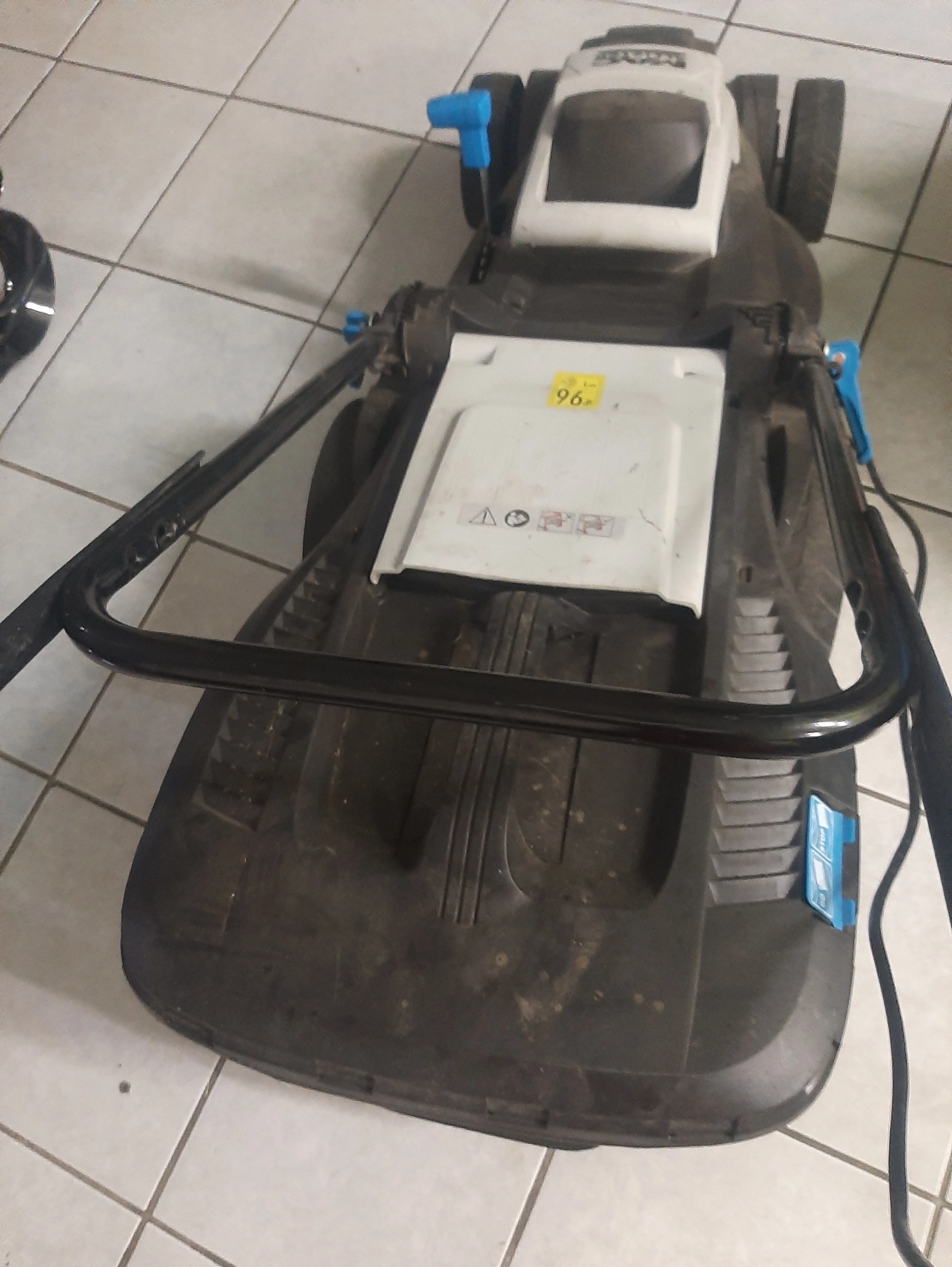 kosiarka-macallister-mlmp-1600-w-zakres-regulacji-wysokosci-koszenia-25