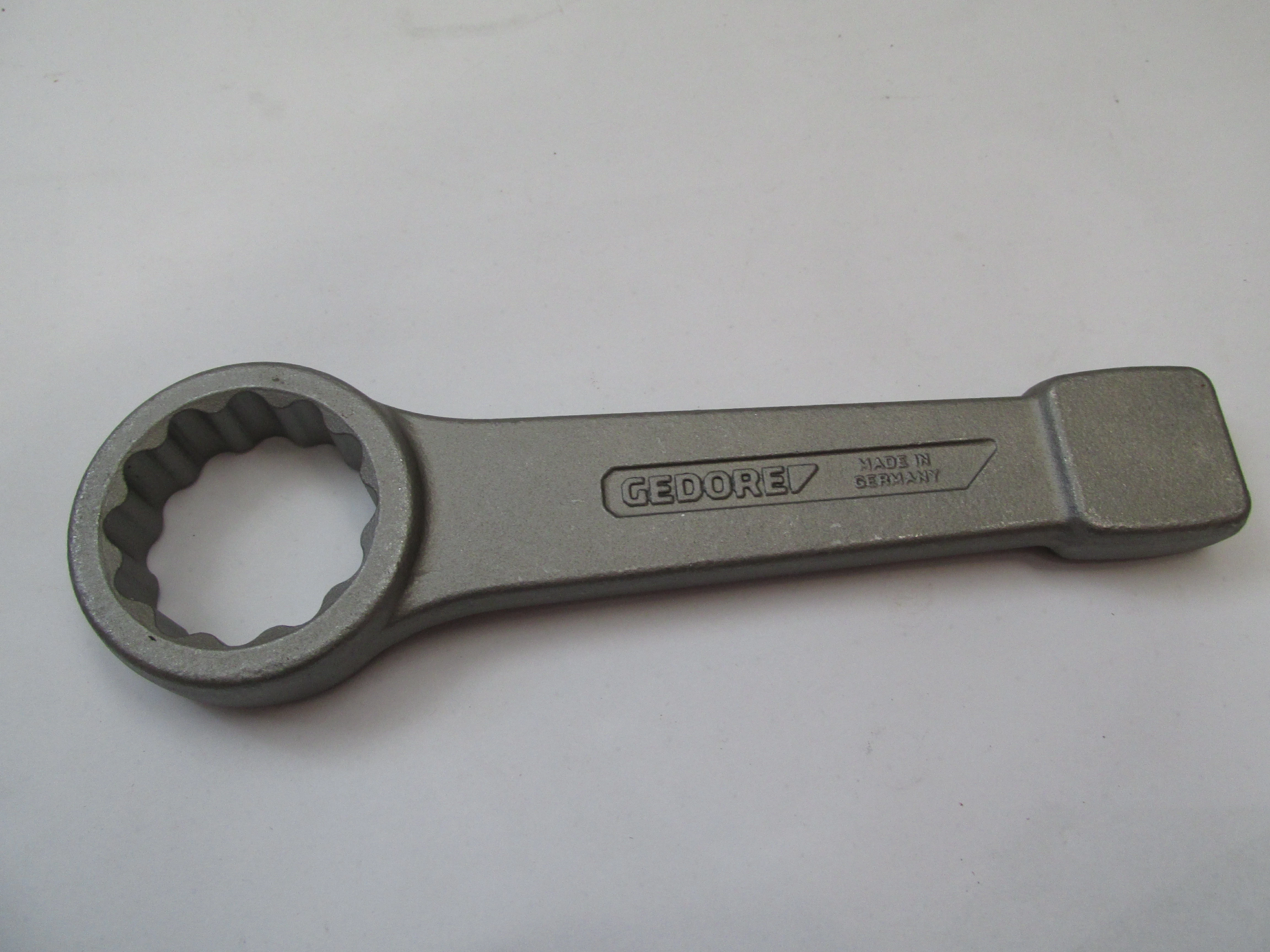 klucz-oczkowy-jednostronny-do-pobijania-38-gedore-product-id-4438a1ce-62cc-4f72-9c91-c0dcd8b96c5e