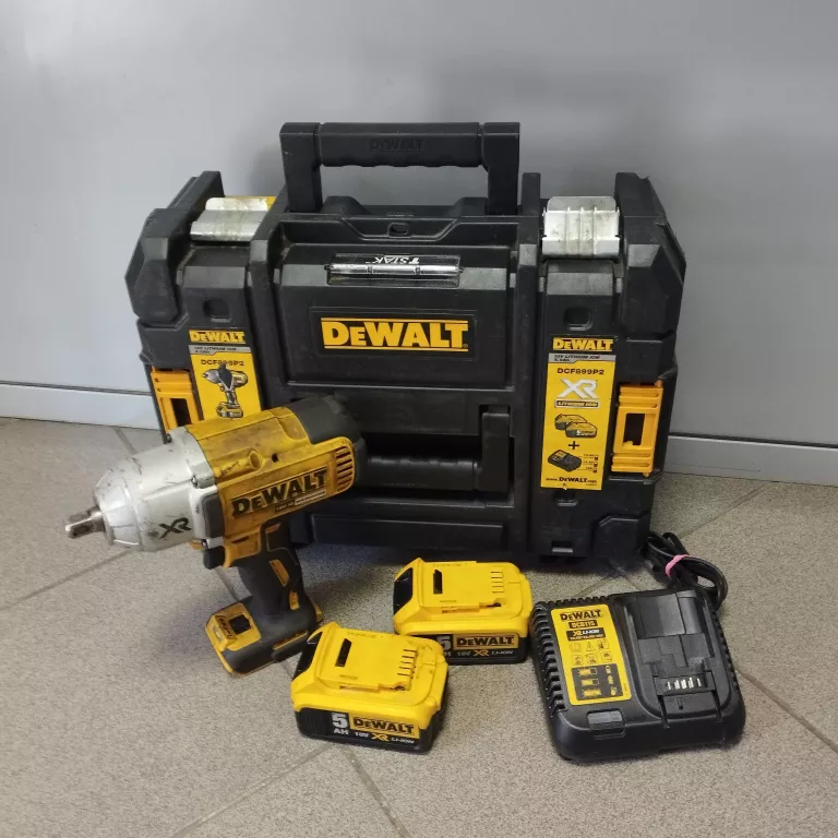 klucz-udarowy-dewalt-dcf899-caly-zestaw-wyszynskiego-243-gniezno