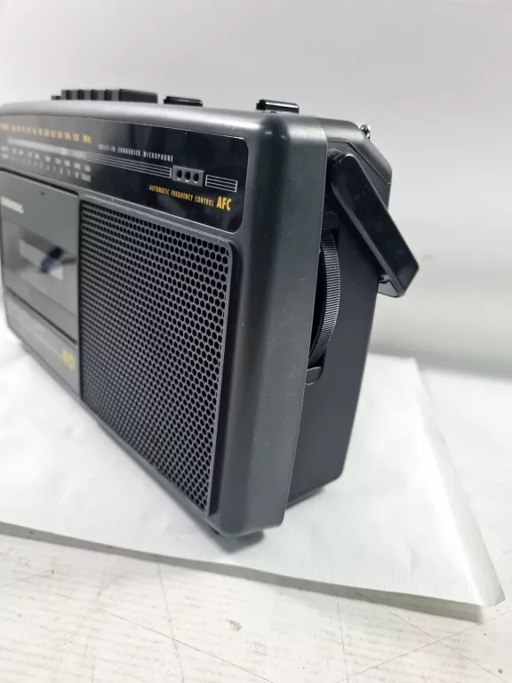 RADIO GRUNDIG RR 257
