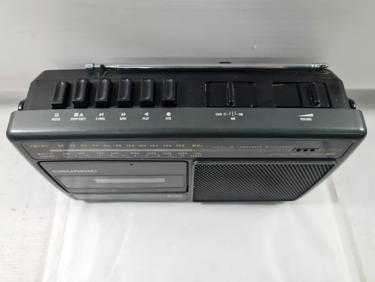 RADIO GRUNDIG RR 257