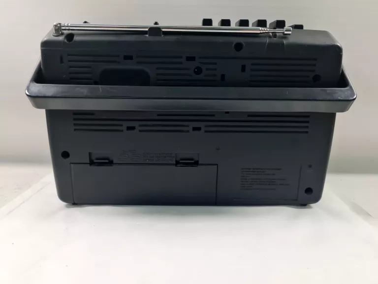 RADIO GRUNDIG RR 257