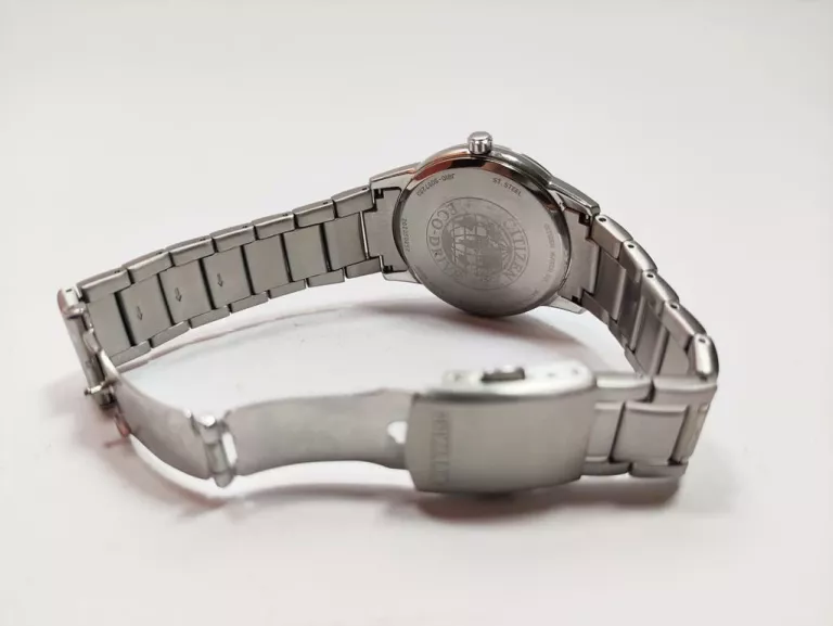 ZEGAREK CITIZEN ECO-DRIVE J810-S097223