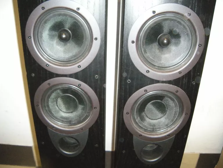 KOLUMNY WHARFEDALE EVOLUTION 2-40 2 SZTUKI