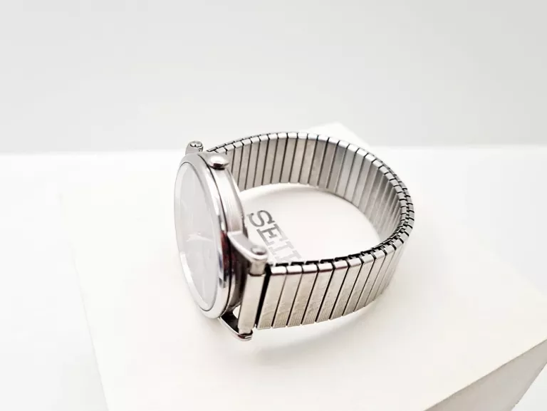 Seiko premier 2025 srk037p1