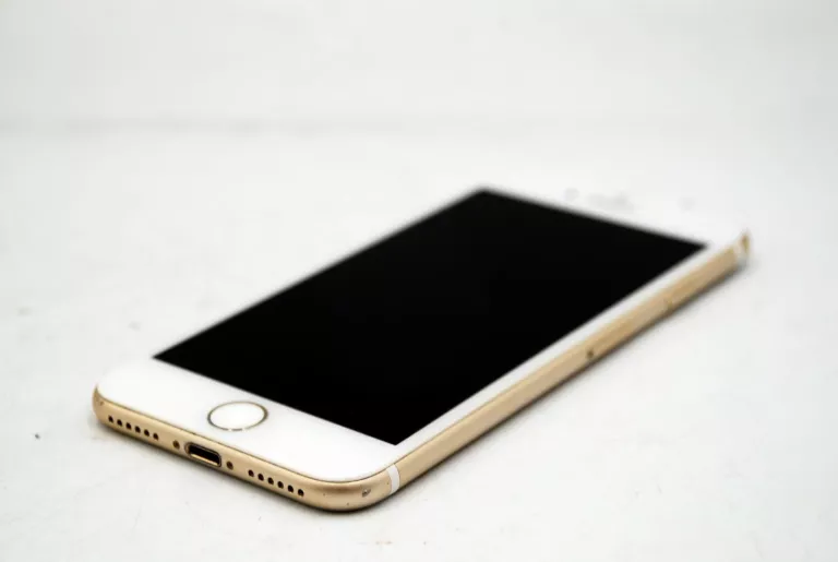 telefon-iphone-7-kod-producenta-mn902pma