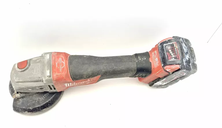 SZLIFIERKA KĄTOWA MILWAUKEE M18 + ŁADOWARKA