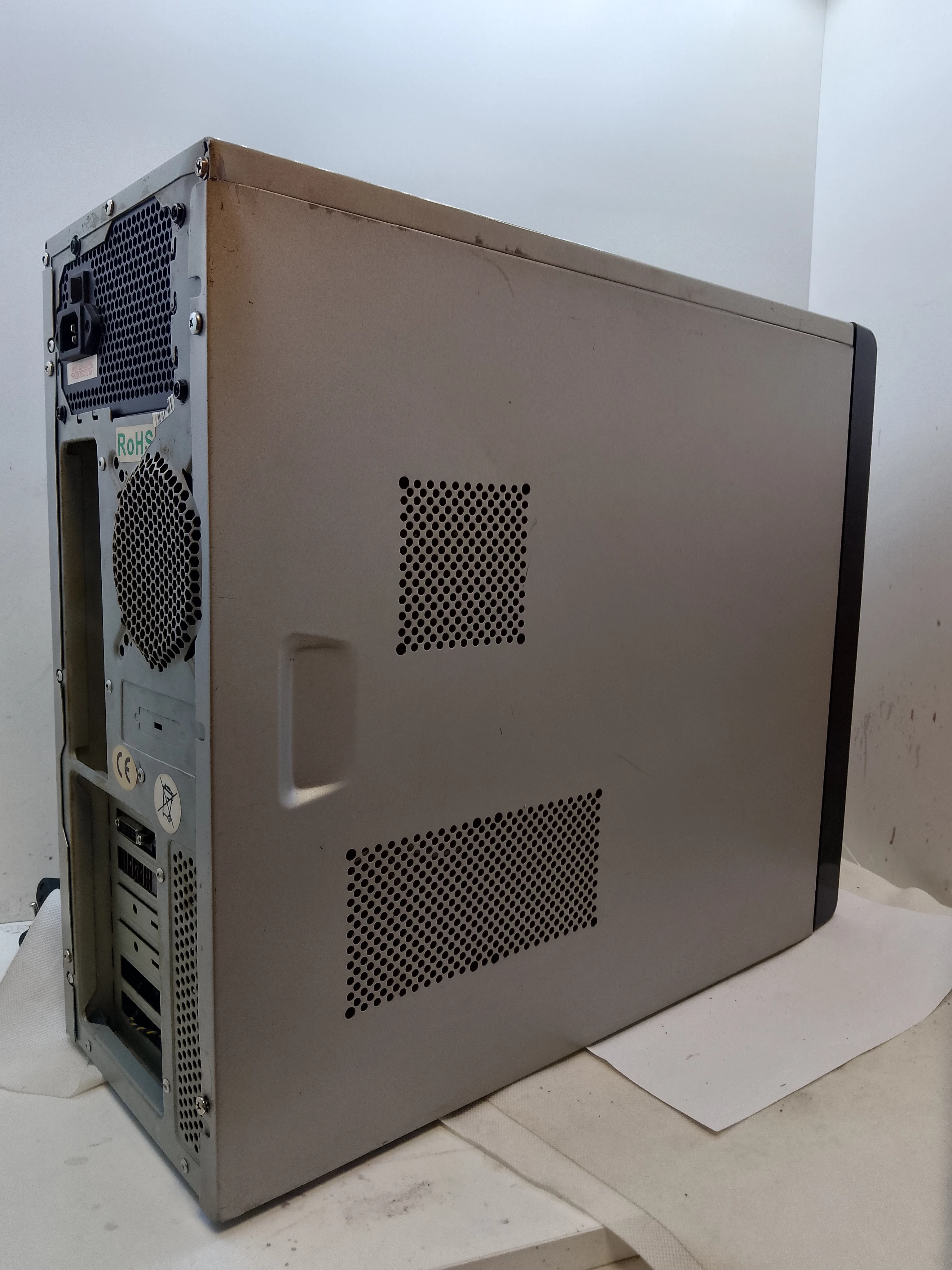 komputer-stacjonarny-win1012ram250gb500gb-liczba-rdzeni-procesora-4