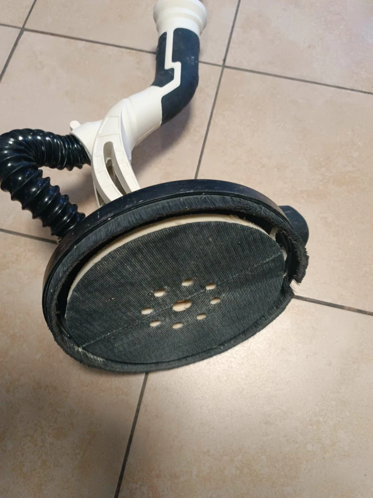 szlifierka-do-gipsu-macallister-msds600f-solo-kod-producenta-msd600f