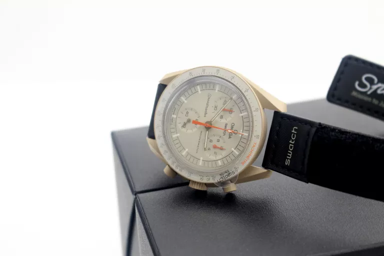 SWATCH X OMEGA MOONSWATCH MISSION TO JUPITER NEW