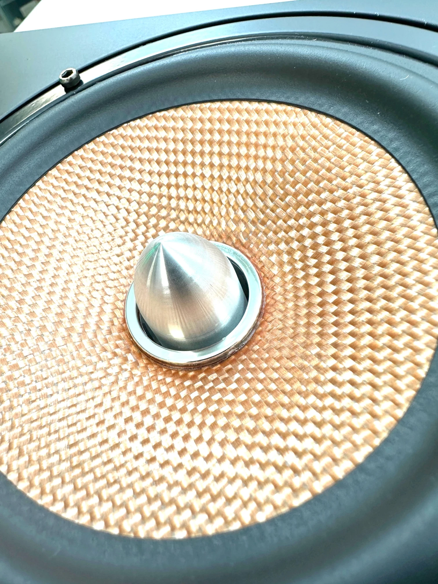 glosnik-teufel-ultima-center-40-230613001-kolor-inny