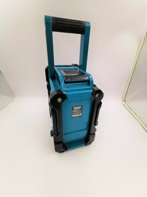 radio-budowlane-makita-dmr108-czytaj-opis-komunikacja-bluetooth