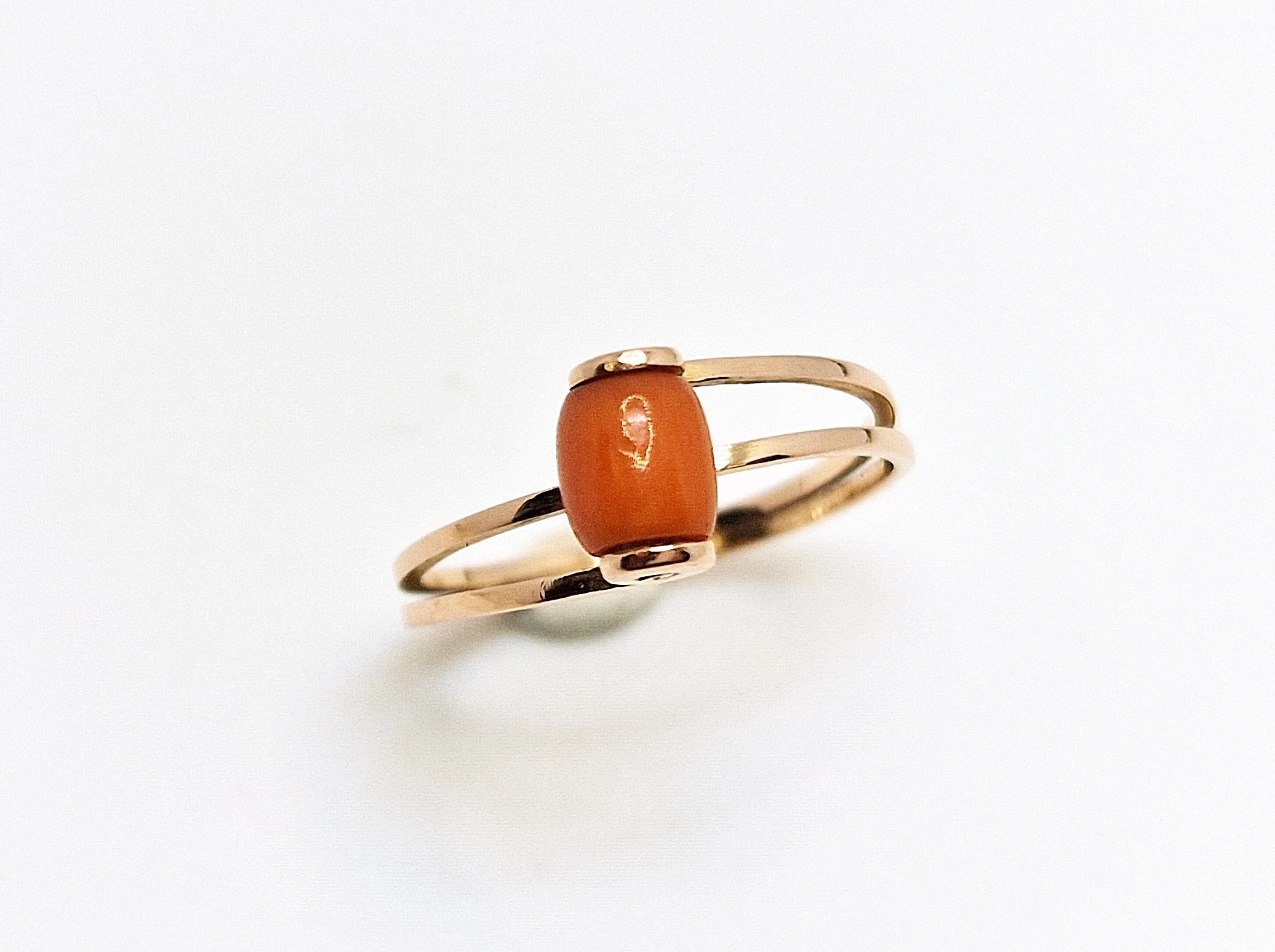 zloty-pierscionek-z-koralem-333-8k-r13-149g-waga-149