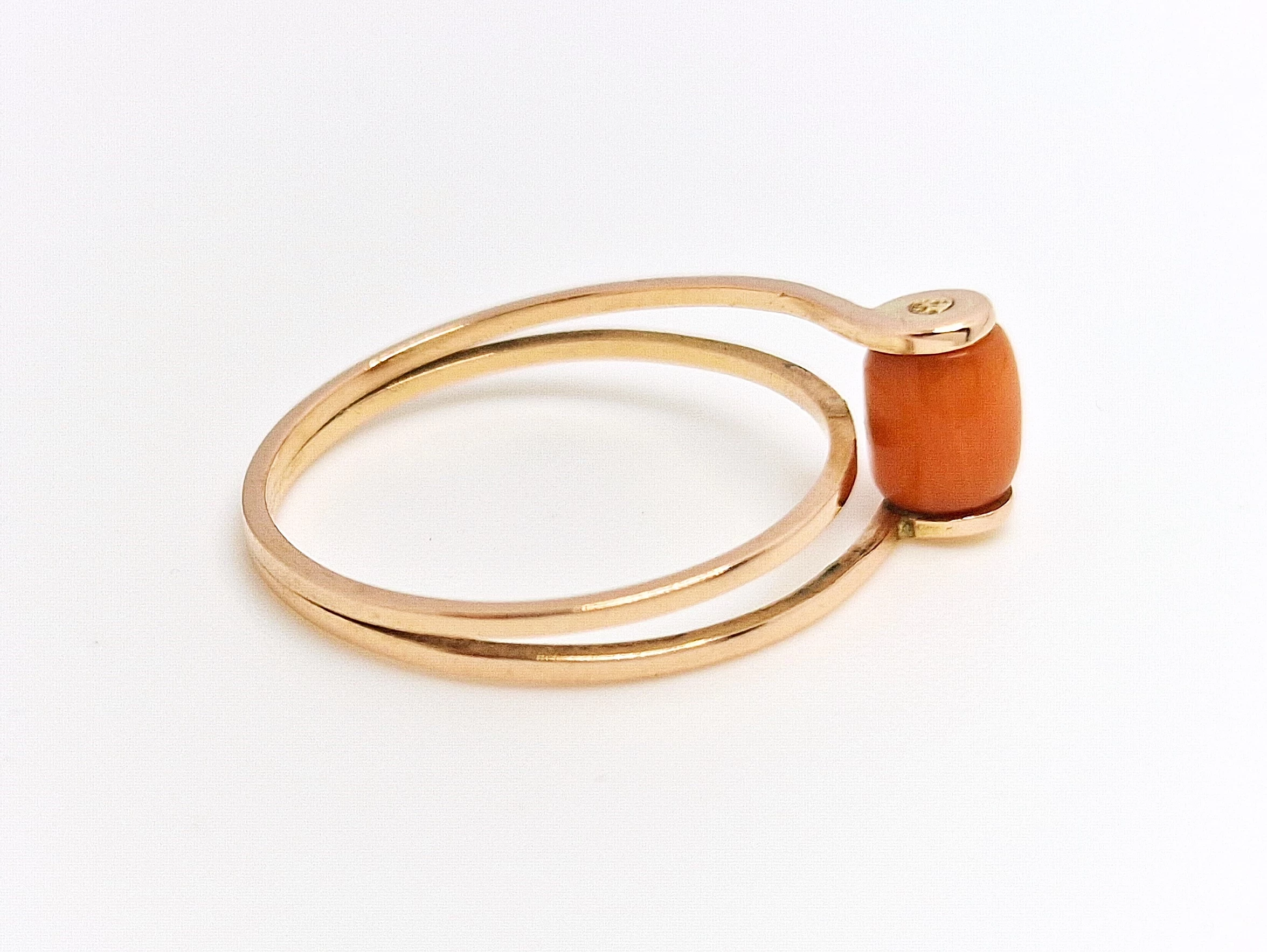 zloty-pierscionek-z-koralem-333-8k-r13-149g-marka-inna-marka