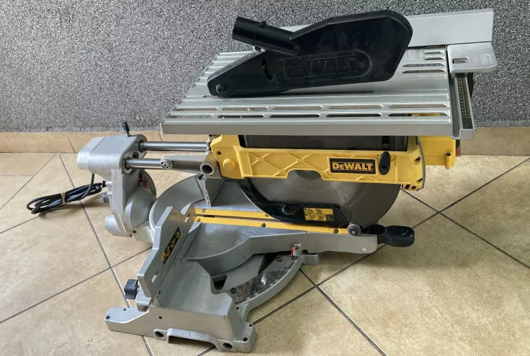 UKOŚNICA DEWALT D27112