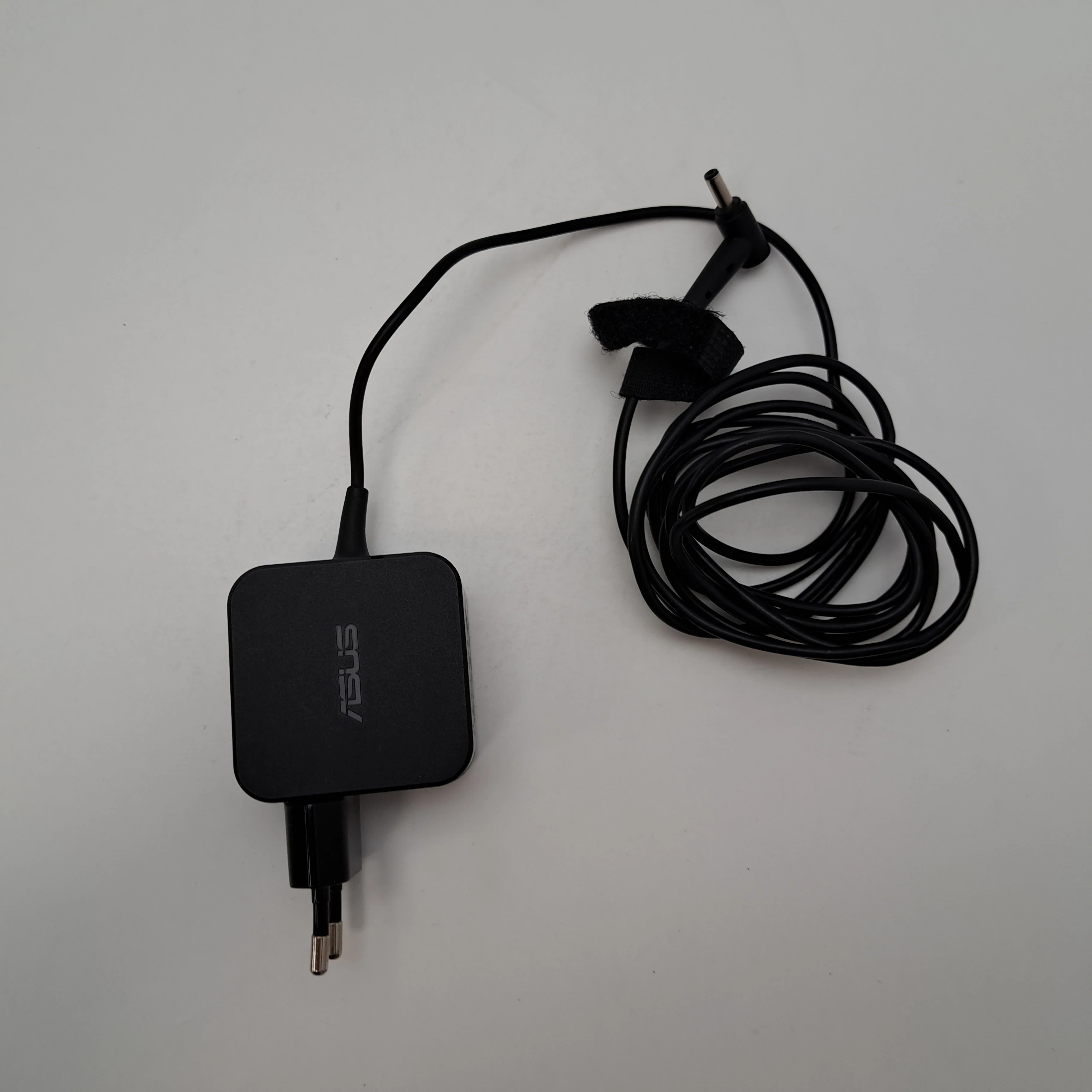 laptop-asus-r540u-typ-dysku-twardego-hdd