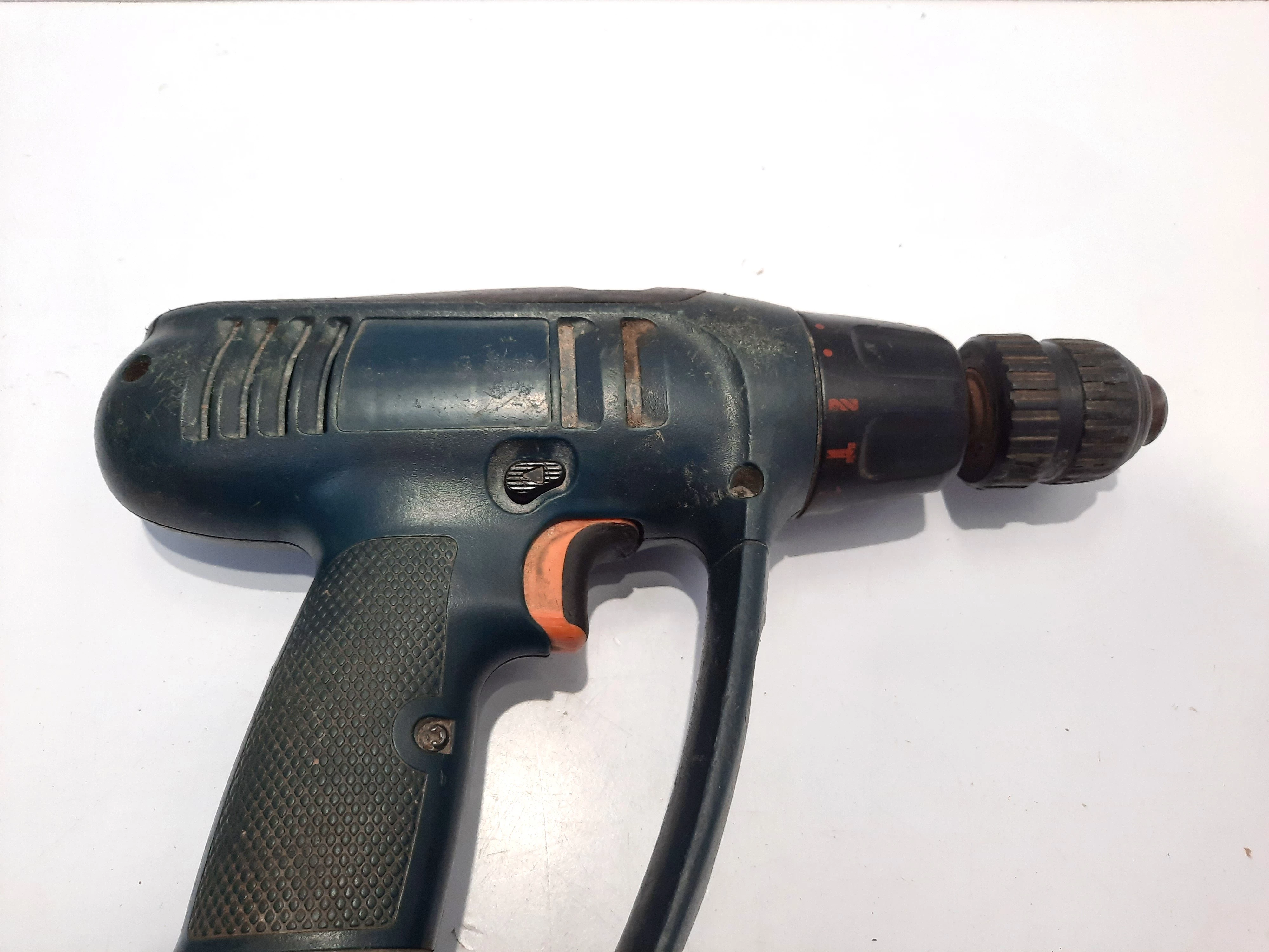 wkretarka-black-and-decker-combi-rodzaj-silnika-brak-informacji