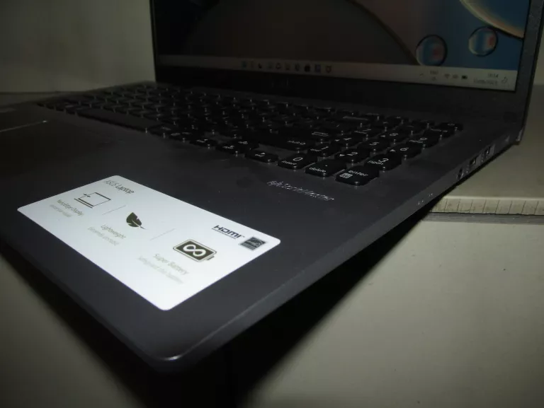 LAPTOP ASUS X515JA I5 8GB/256GB GWARANCJA