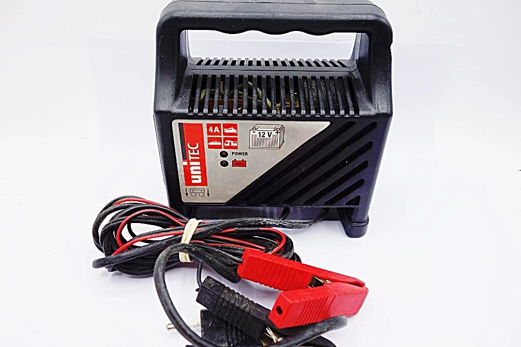 prostownik-4a-12v-unitec-at-okazja-at-sredzka-28-wroclaw