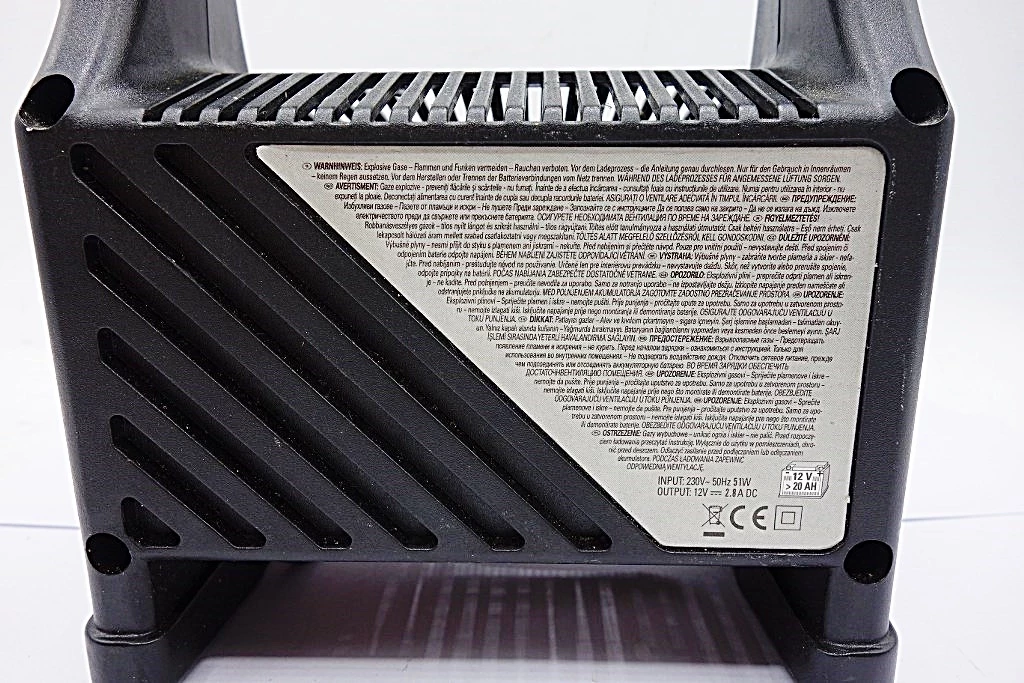 prostownik-4a-12v-unitec-at-okazja-at-natezenie-maksymalne-4