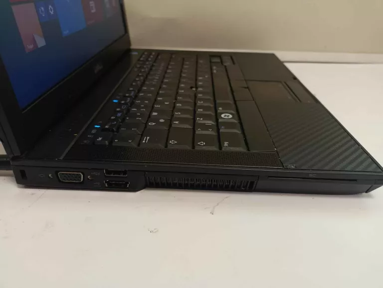 LAPTOP DELL LATITUDE E6400 4 GB/ IC2/ HDD/OPIS
