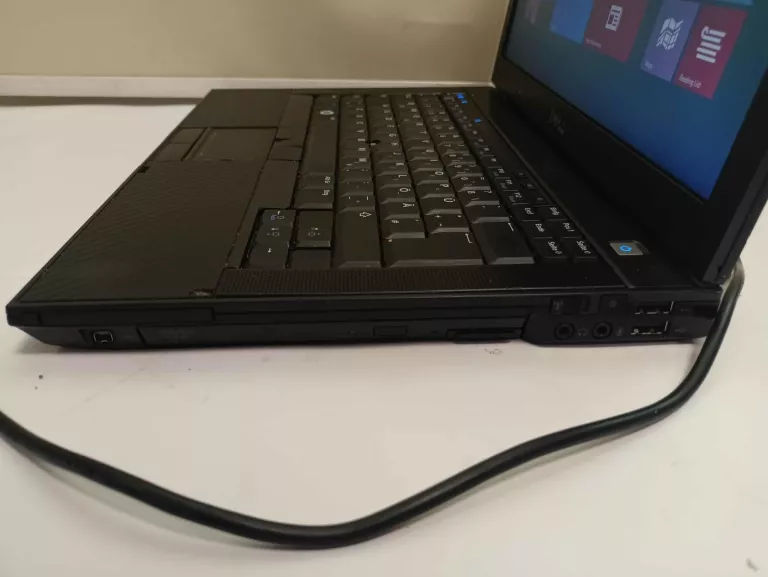 LAPTOP DELL LATITUDE E6400 4 GB/ IC2/ HDD/OPIS