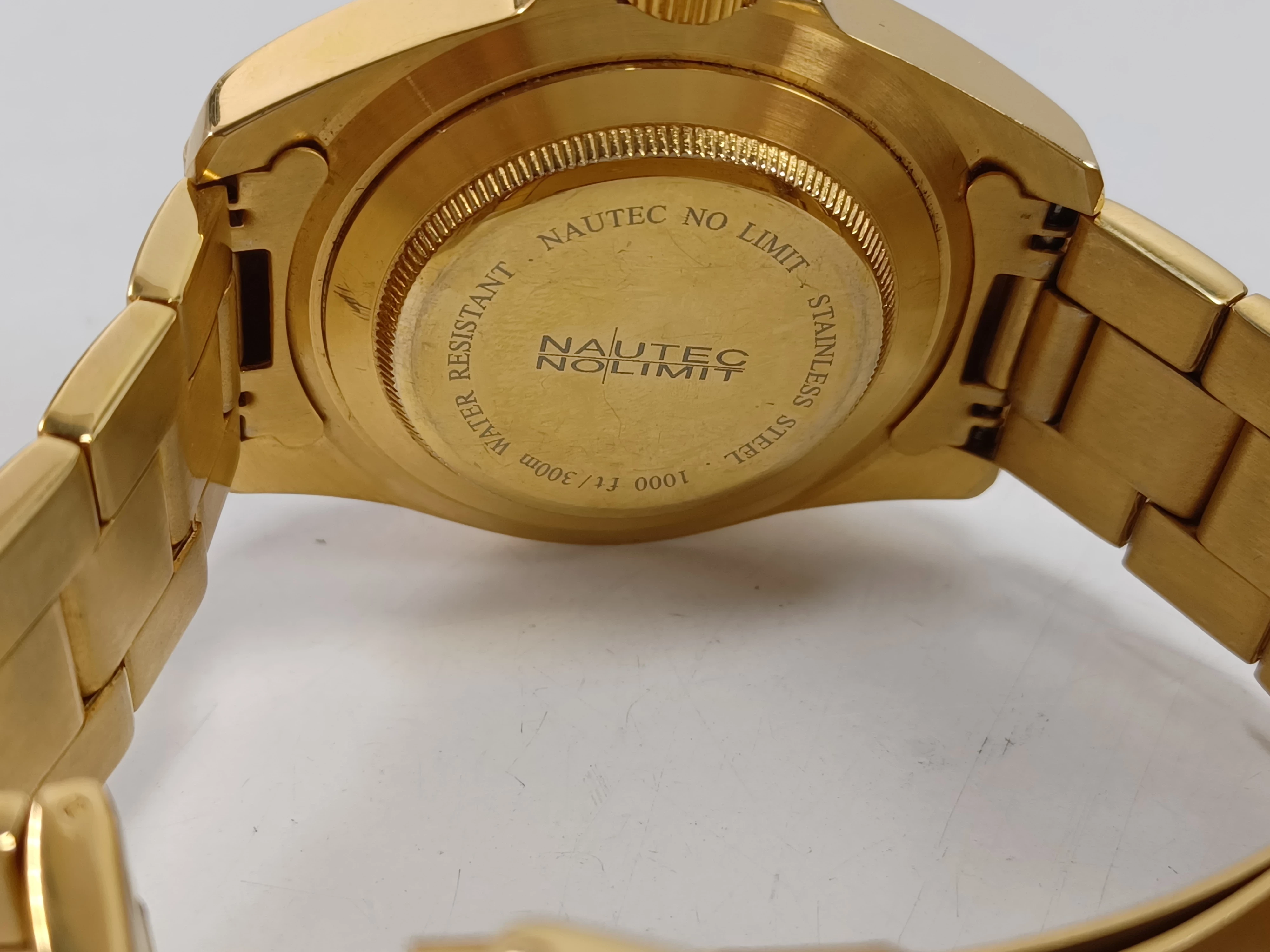 zegarek-nautec-no-limit-czarna-tarcza-mechanizm-kwarcowy