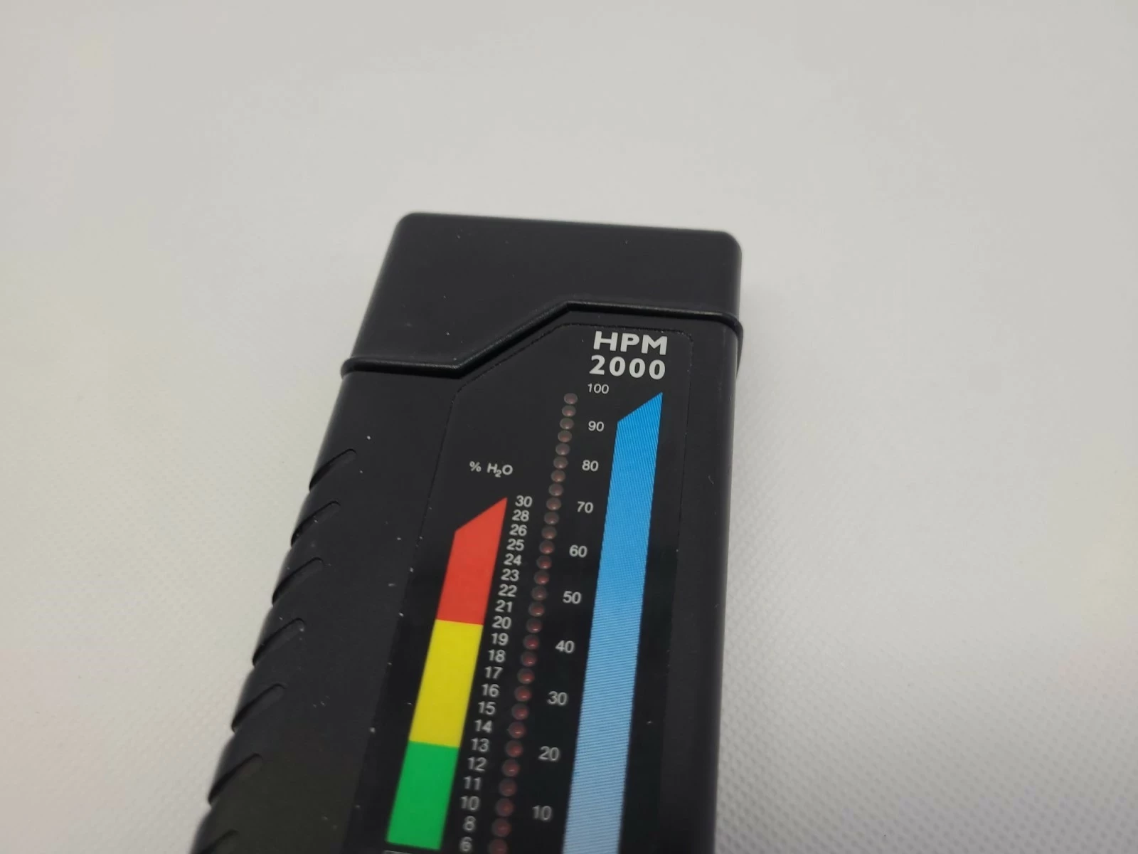 analizator-wilgotnosci-drewna-hpm-2000-przeznaczenie-do-drewna