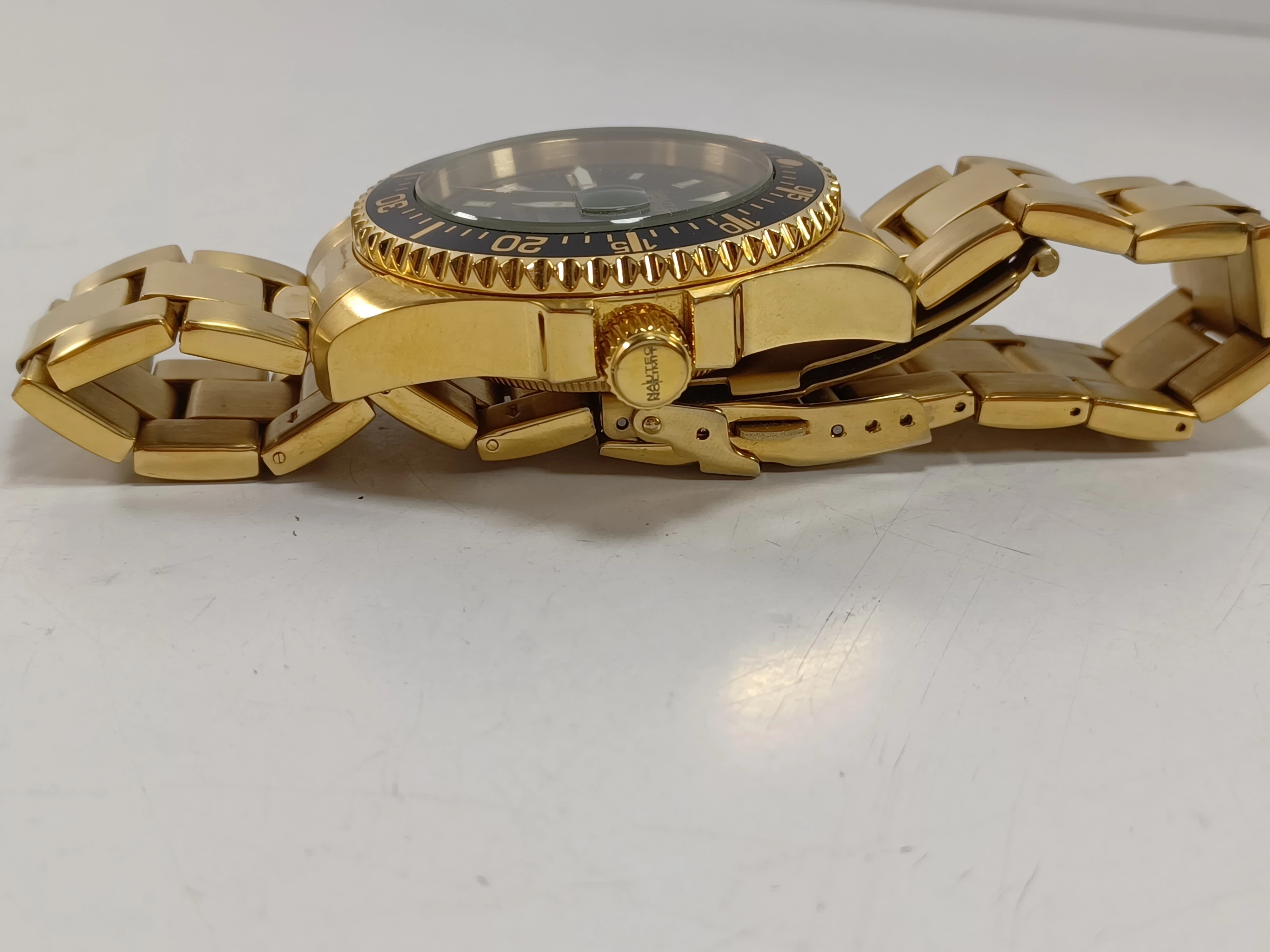 zegarek-nautec-no-limit-czarna-tarcza-rodzaj-analogowe