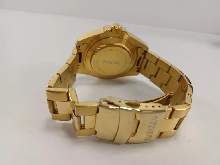 zegarek-nautec-no-limit-czarna-tarcza-ksztalt-koperty-okragla