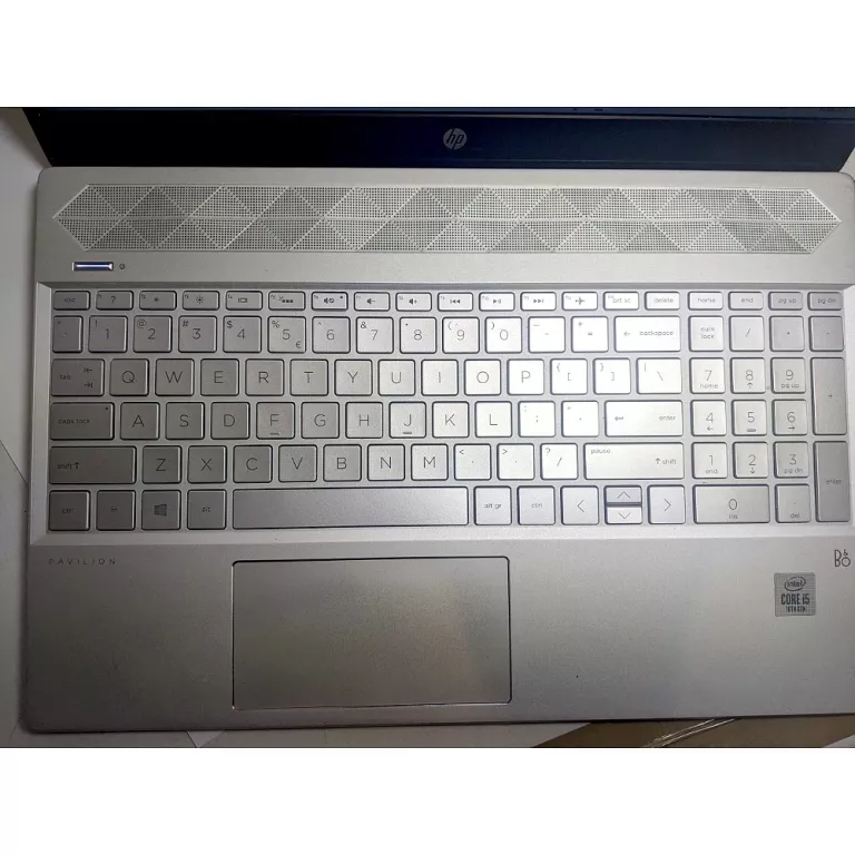 LAPTOP HP PAVILION 15-CS3004NW/8GB/512GB SSD/WIN11
