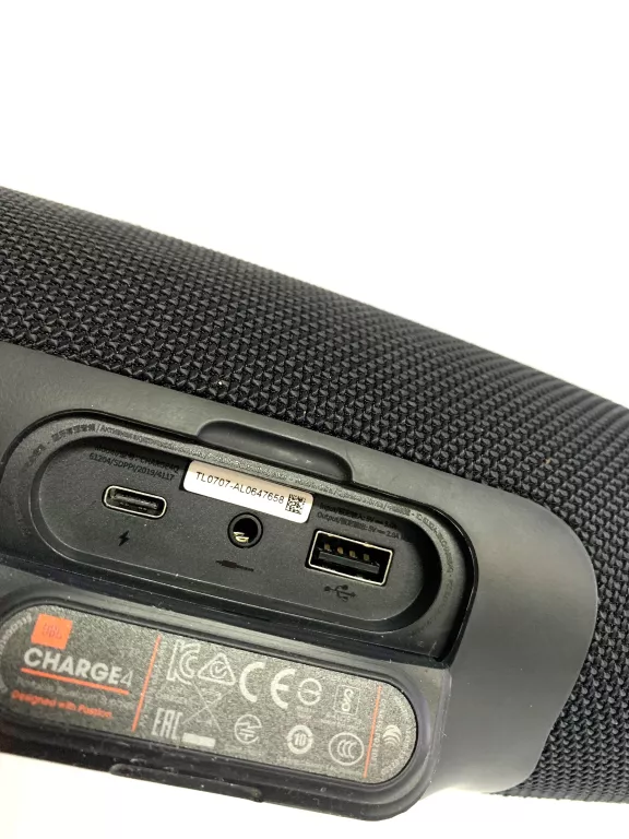 GOŚNIK JBL CHARGE 4