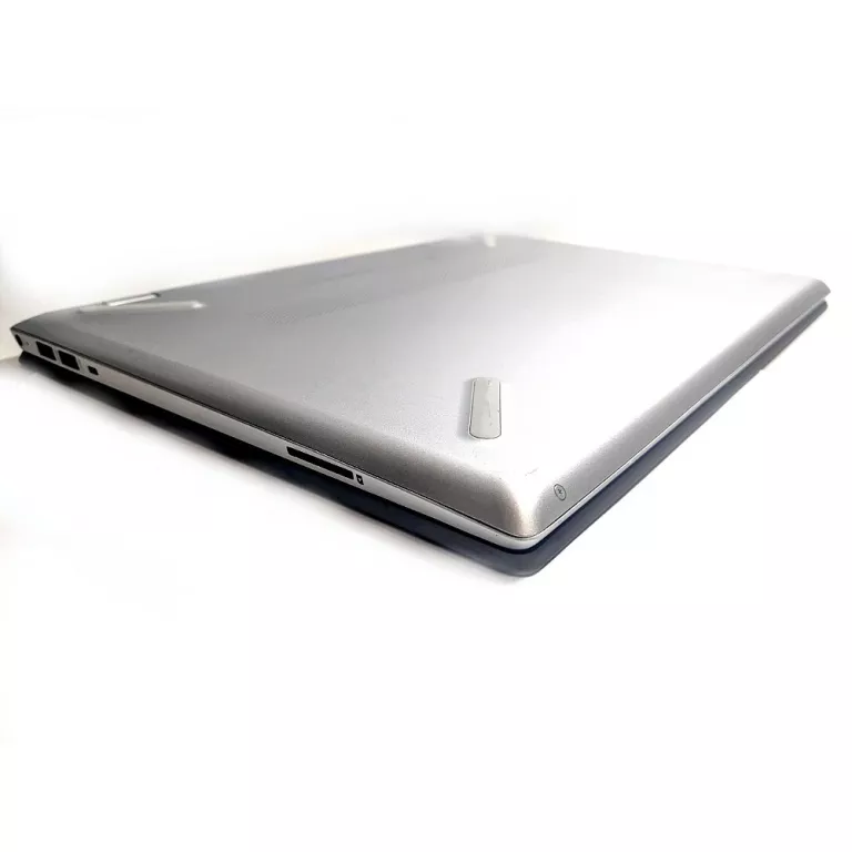 LAPTOP HP PAVILION 15-CS3004NW/8GB/512GB SSD/WIN11