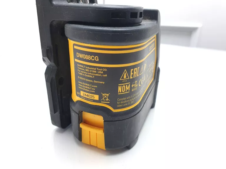 LASER KRZYŻOWY DEWALT DW088CG