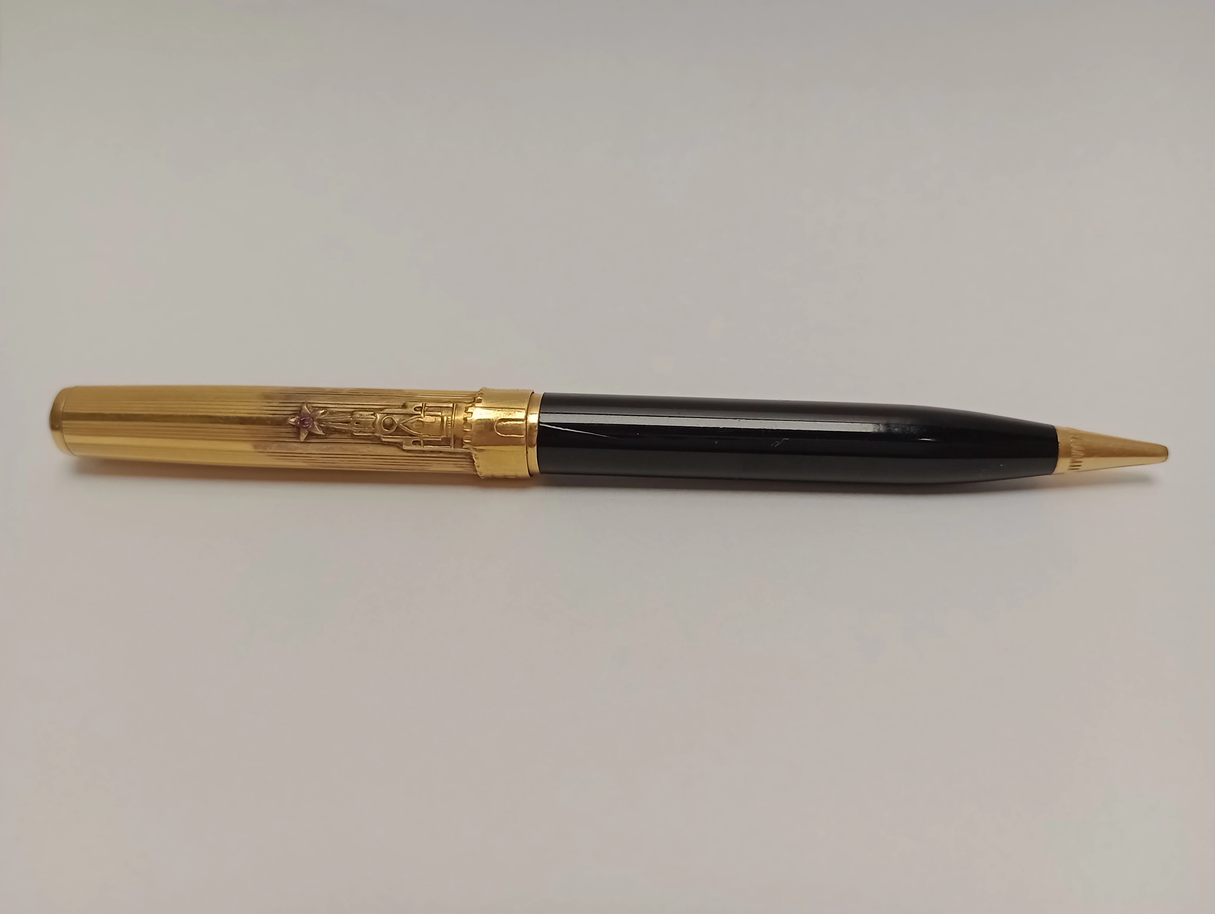 radziecki-olowek-pozlacany-z-rubinami-lata-50-osiedle-teatralne-3u15-krakow