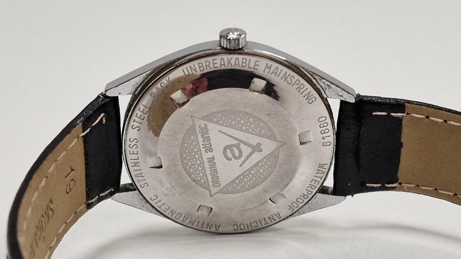 zegarek-atlantic-worldmaster-61660-wodoszczelnosc-20m-wr20