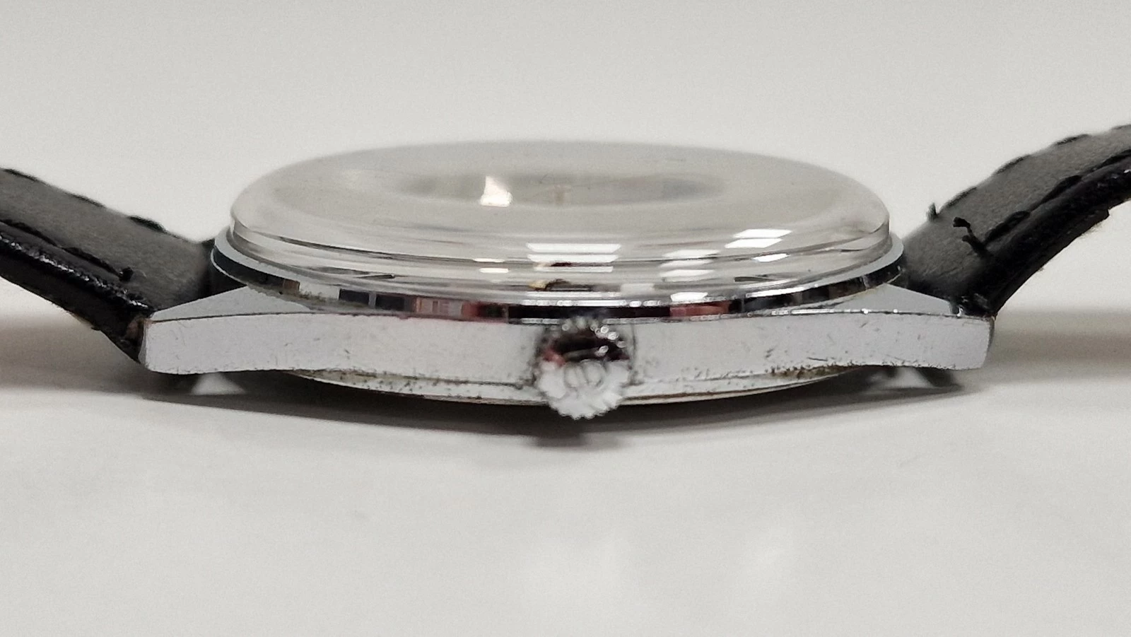 zegarek-atlantic-worldmaster-61660-funkcje-wodoszczelny