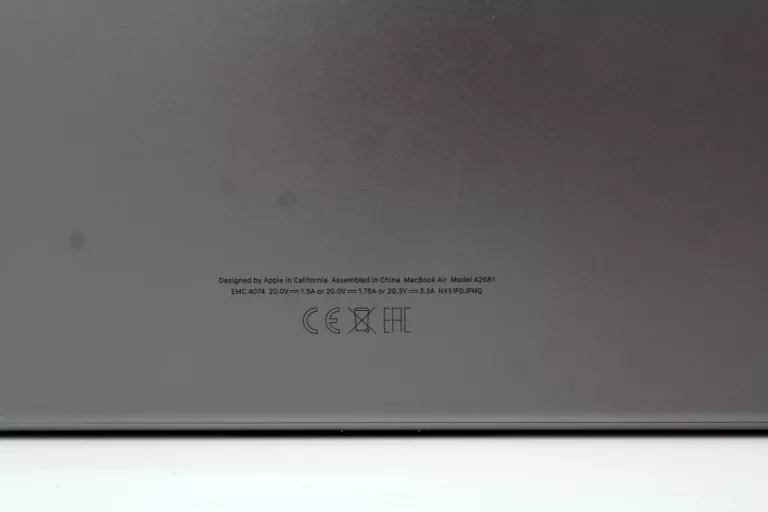 LAPTOP MACBOOK AIR 2022 M2 8/256GB 1 CYKL