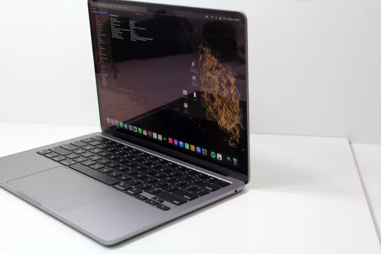 LAPTOP MACBOOK AIR 2022 M2 8/256GB 1 CYKL