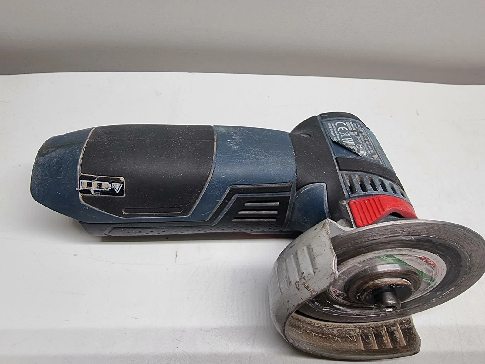 mini-szlifierka-katowa-bosch-gws-12v-76-2017-rok-napiecie-zasilania-12