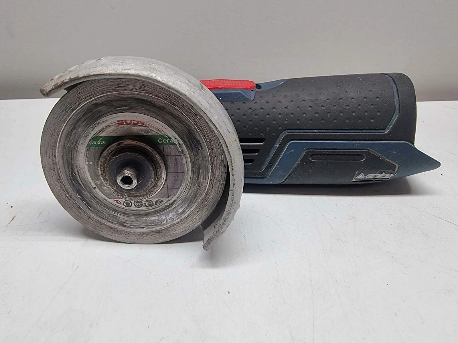 mini-szlifierka-katowa-bosch-gws-12v-76-2017-rok-marka-bosch