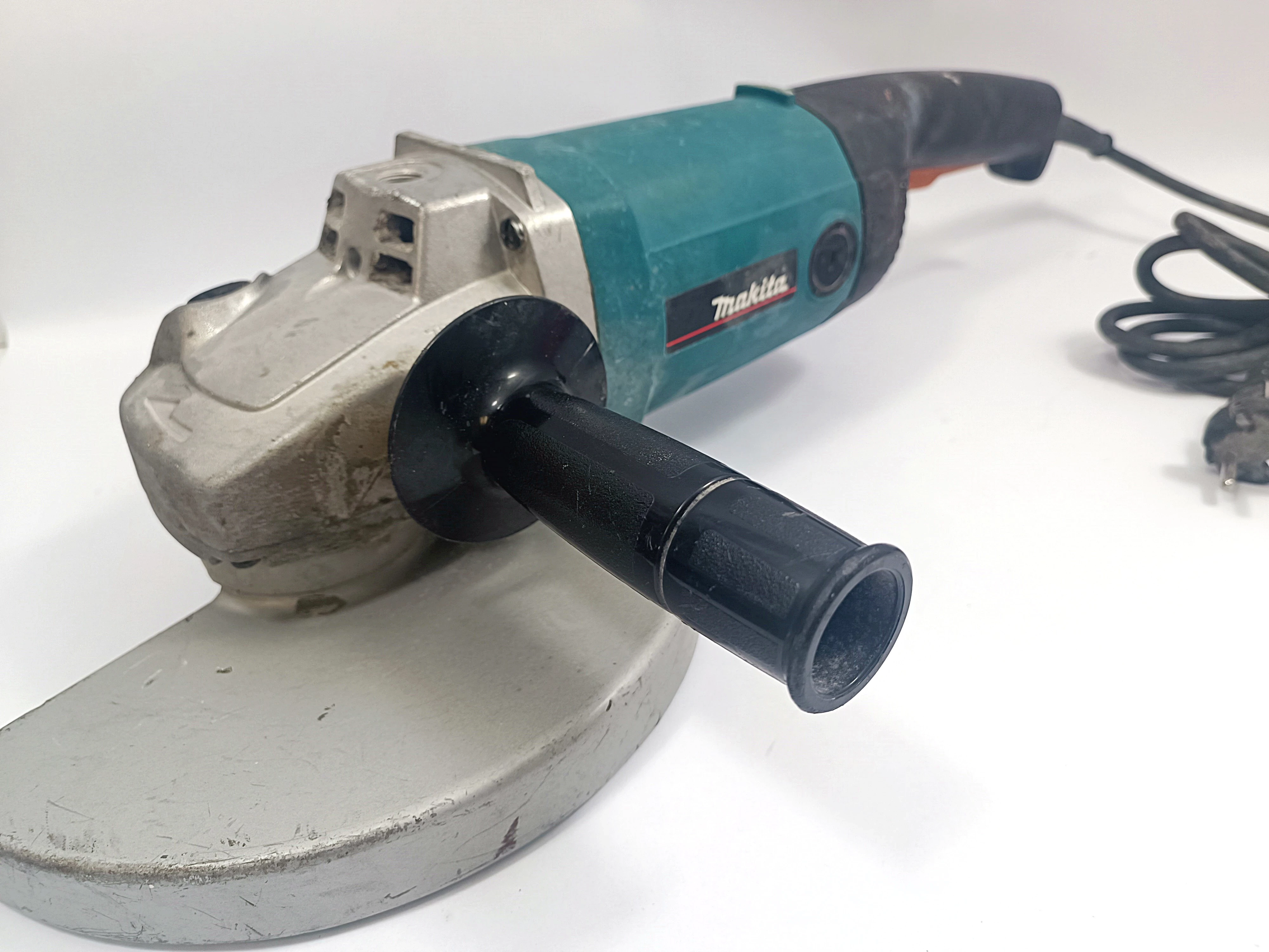 szlifierka-katowa-makita-9069s-stan-uzywany