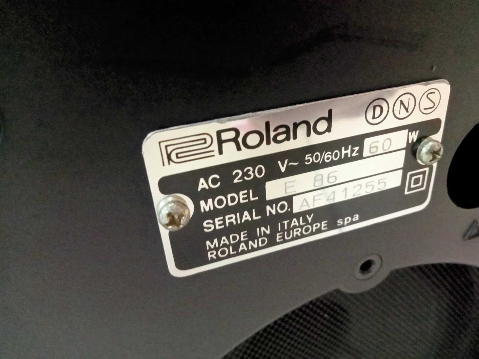 keyboard-roland-e86-kabel-dyskietki-marka-roland