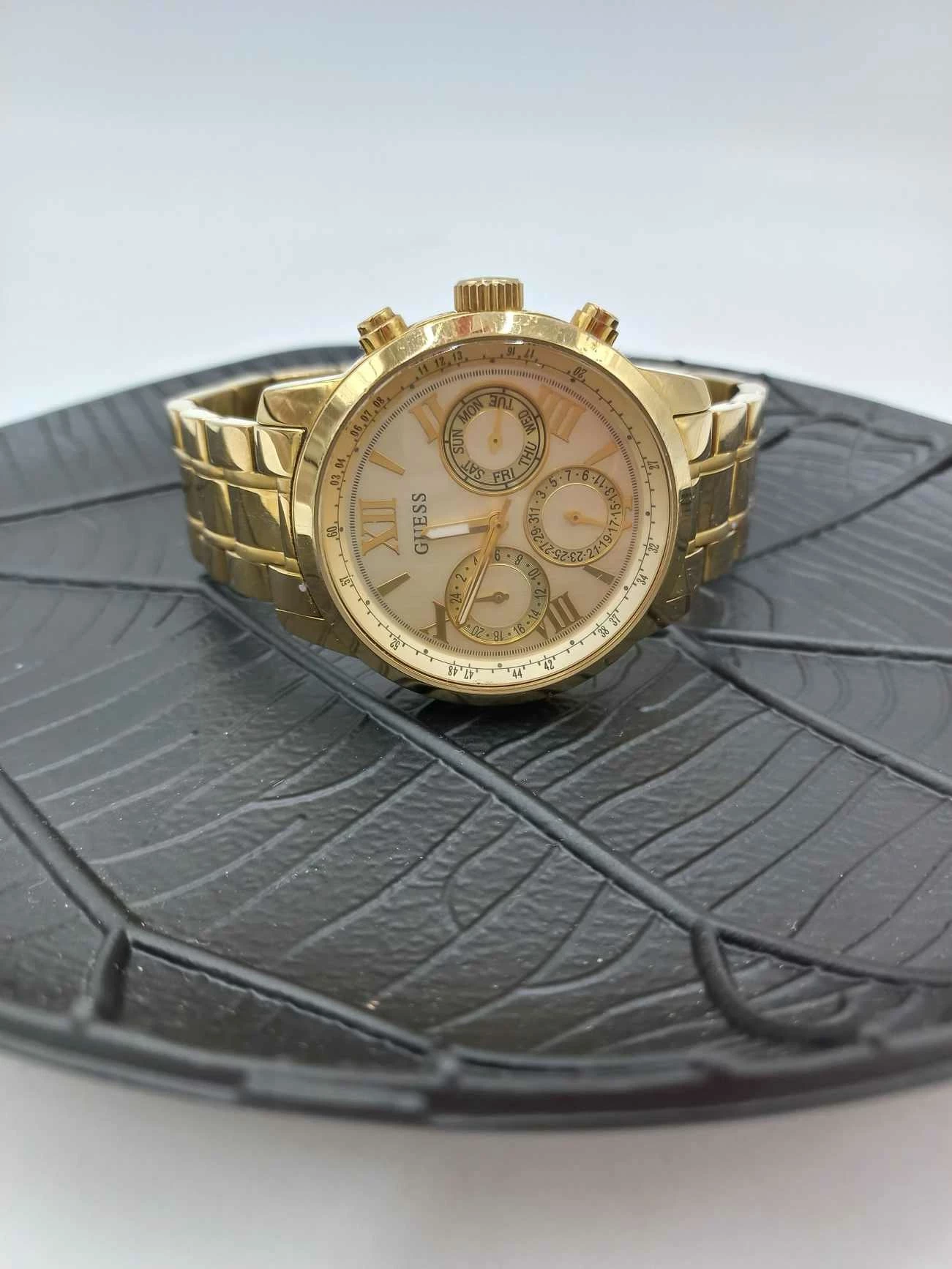 ZEGAREK GUESS W0330L1 Damskie