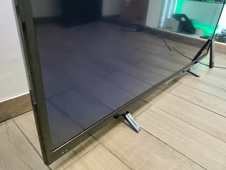 TELEWIZOR LED MANTA LED5501U 54,6" 4K UHD