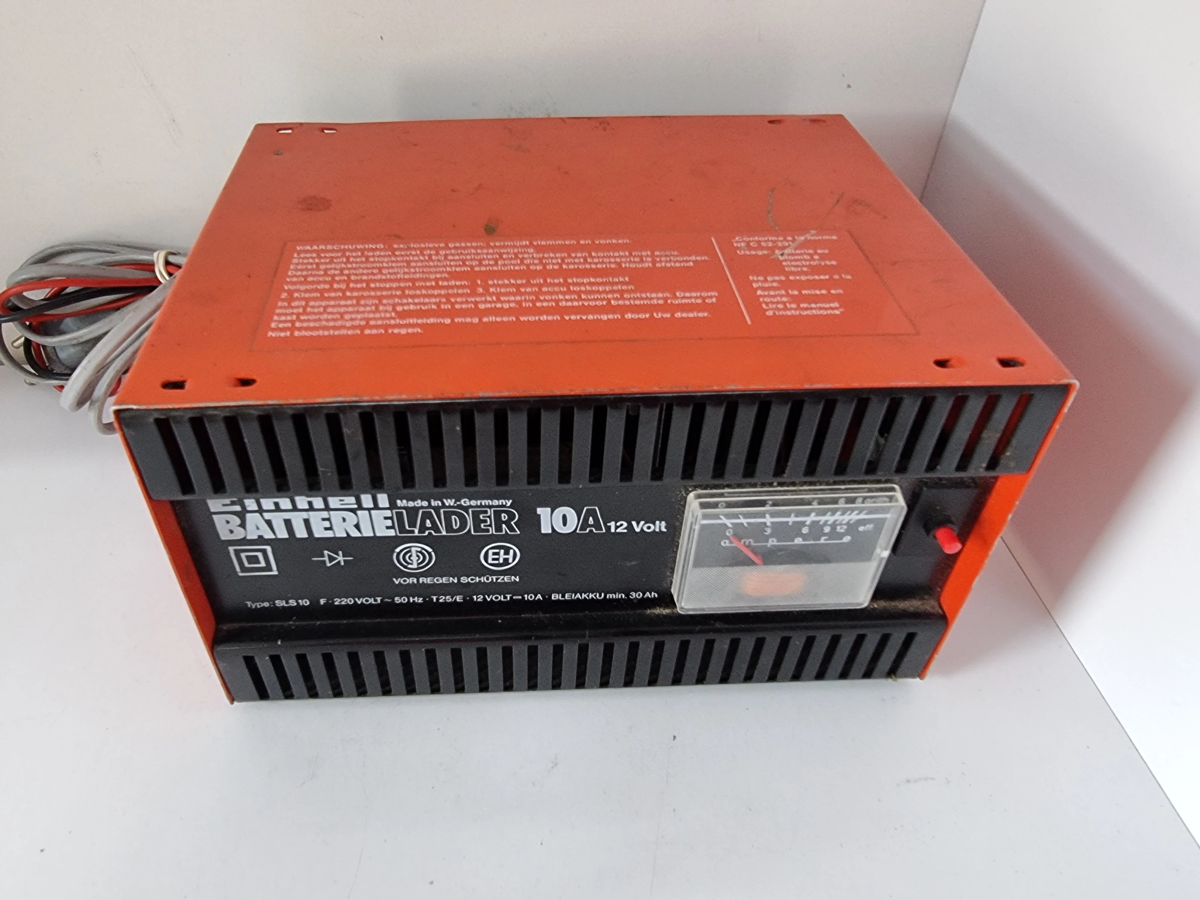 prostownik-einhell-batterielader-10a-12-volt-stan-uzywany
