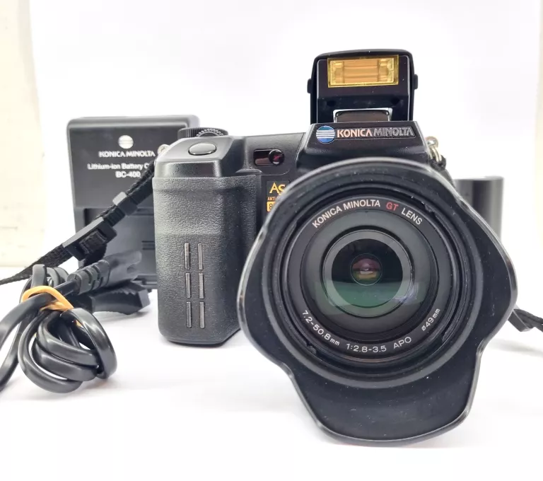 uszkodzony-aparat-konica-minolta-dimage-a2-2baterie-model-dimage-a2