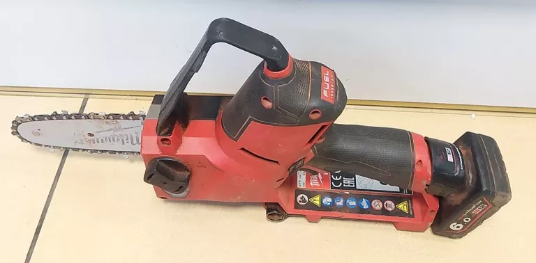 PIŁA ŁAŃCUCHOWA MILWAUKEE M12 FHR