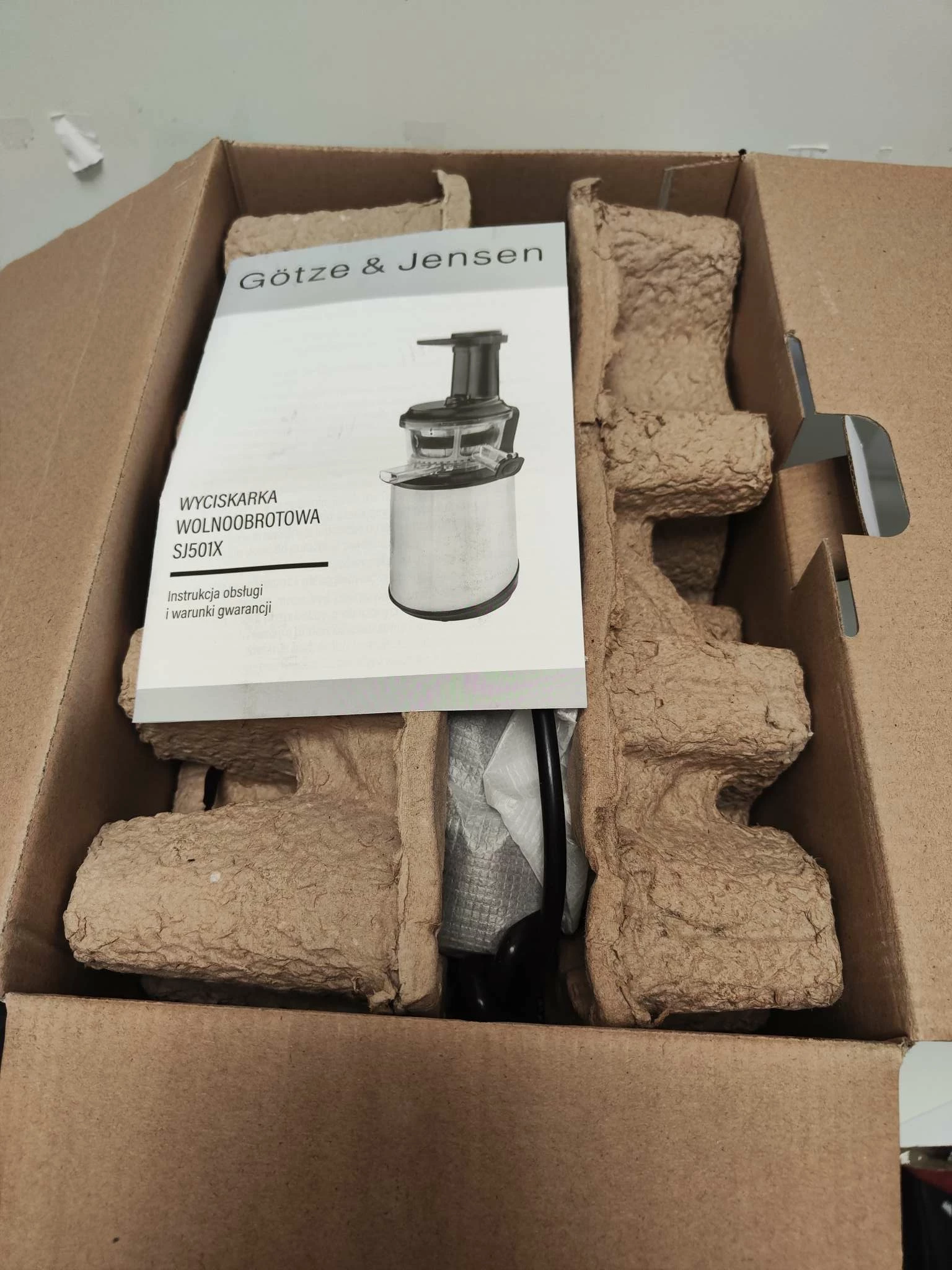 wyciskarka-wolnoobrotowa-gotze-jensen-sj501x-marka-bez-marki